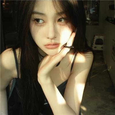 莫茜